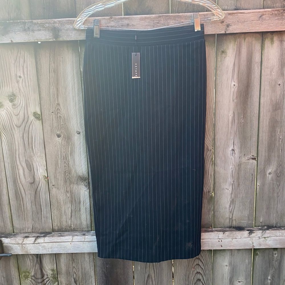 Metaphor pencil skirt sz. XS NWT